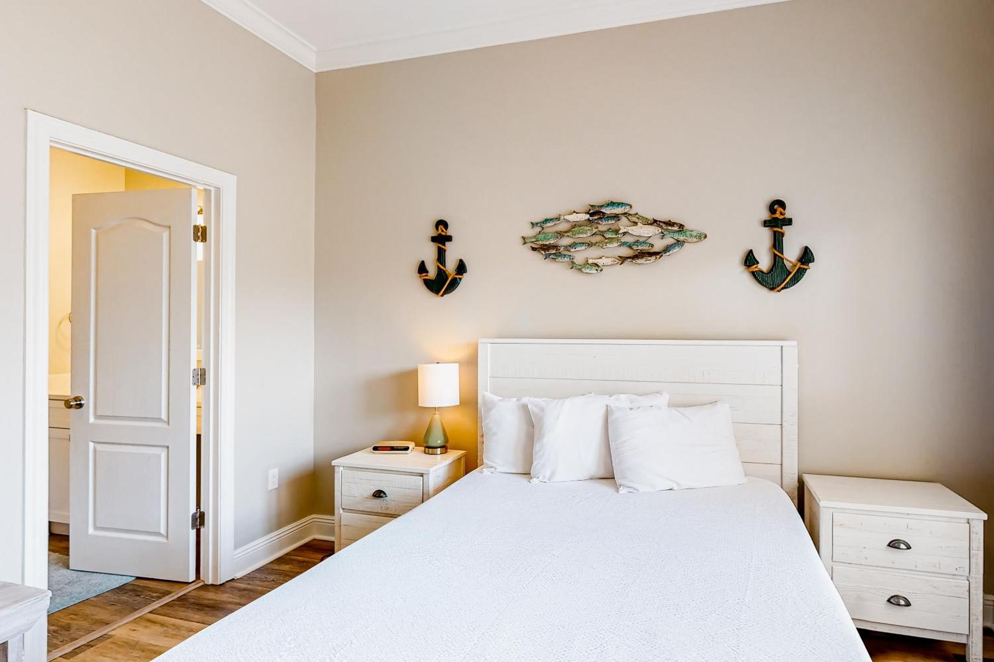 Seascape Lakefront Villas دستين الغرفة الصورة